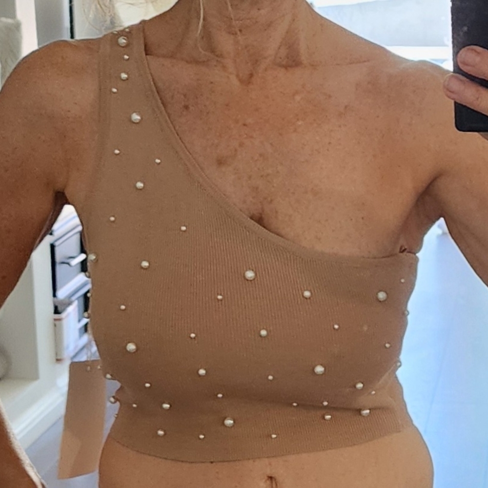 Love Tree Beige One-Shoulder Tank with Pearl Accents